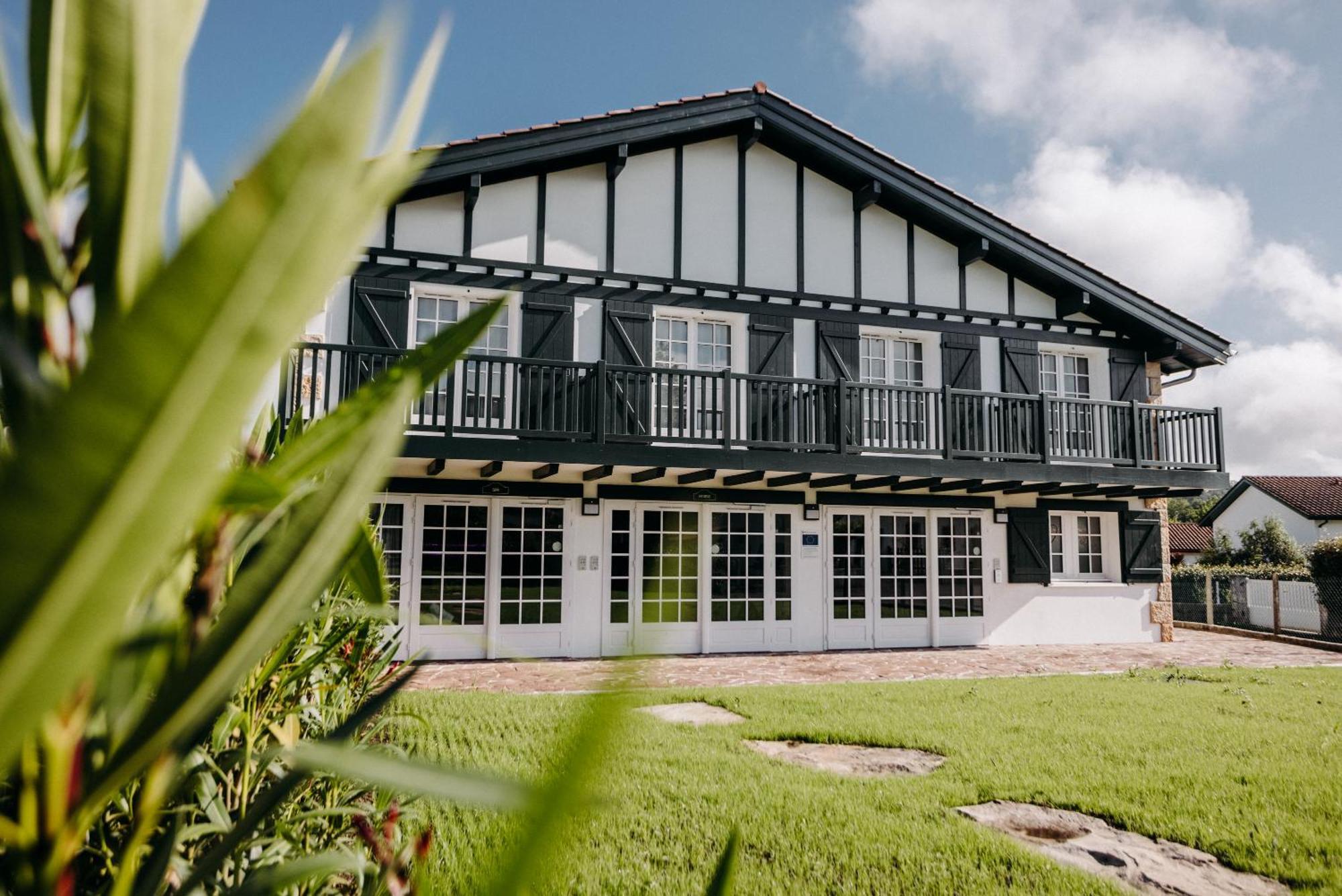 Hotel Trinquet Saint-Pee-sur-Nivelle Exterior photo